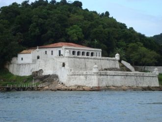 Крепость Санто Амаро.