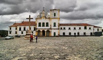 Находясь на площади Сан-Франциско, можно