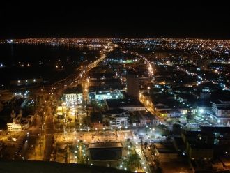 Ночной город Арика.