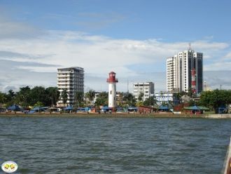 Вид с моря, на город Буэнавентура.