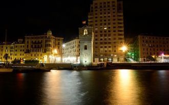 Ночной город Савона.