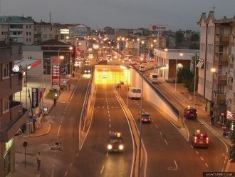 Адапазары ночью.