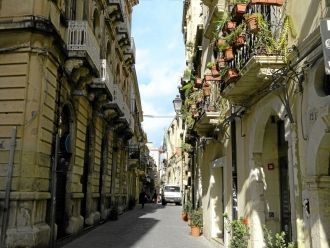 Улица Сиракуза, Италия.
