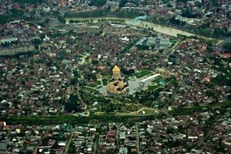 Фото Тбилиси с высоты.