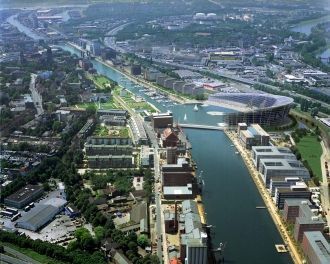 Дуйсбург с высоты птичьего полета.