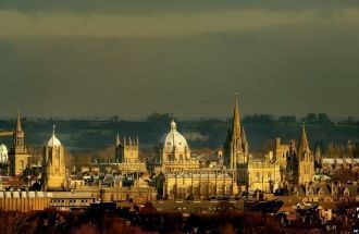 Вид на ночной Оксфорд.