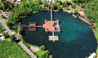 Город Секешфехервар с высоты.