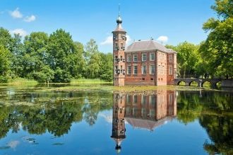 Замок Бувинь. Бреда.