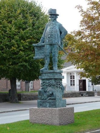 Памятник королю Кристиану IV в Кристиаса