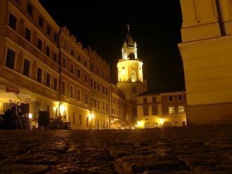 Старые кварталы Люблина, ночью.