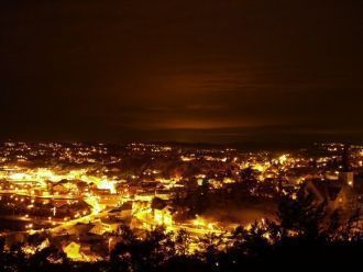 Город Гримстад ночью.