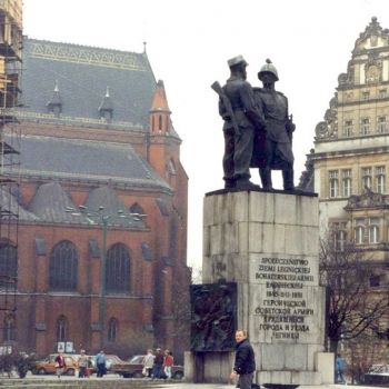 Памятник Советской армии в городе Легниц