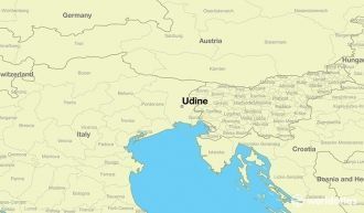 Город Удине на карте Италии.