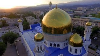 Центральная мечеть, Алматы, Казахстан.