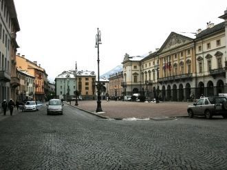 Улица в г. Аоста.