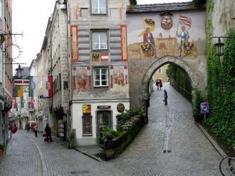 Улица Штайра (развилка в старом городе).