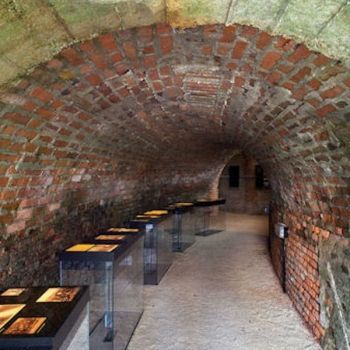 Тоннель памяти.