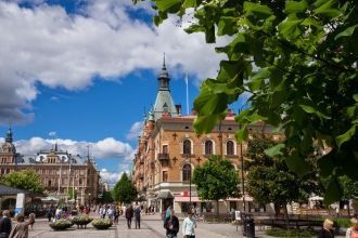 Оживлённые улицы города&nbsp;Сундсвалль.