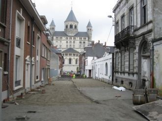 Улица Сеутин