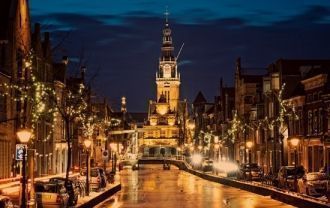 Ночная жизнь Алкмара.