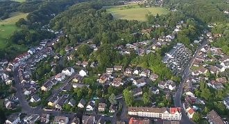 Город Бергиш-Гладбах с высоты.