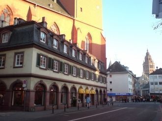 Улица в центре Майнца.