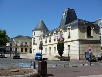 Кламар. Франция. Фото города.