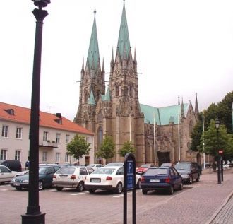 Собор 12-го века в Скаре, Швеция.