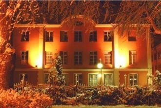 Фотография ночью, город Скара.