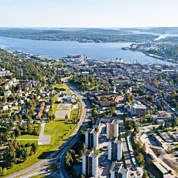 Эрншёльдсвик с высоты.