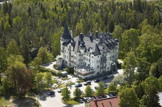 Замок-отель в Иматре.