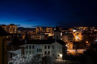 Ночной Благоевград, Болгария.