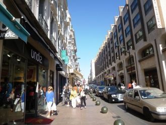 Улица Антиб