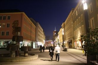 Город Котбус ночью.