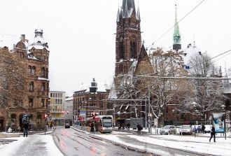 Зимнняя улица Саарбрюккен.