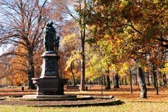 Памятник.&nbsp;