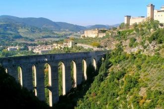 Акведук Понте делле Торре также был пост