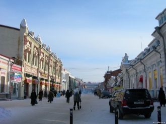 Главная торговая улица Иркутска.