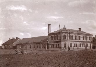 Истад на старых фото.