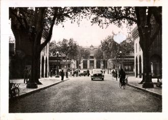 Авиньон, Франция. 1940 год.