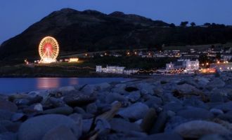 Брей ночью.