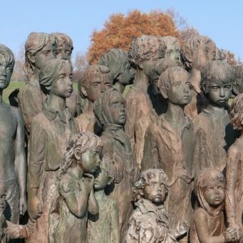 Мемориал жертвам детей.&nbsp;Кладно, Чех