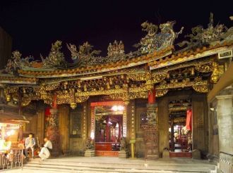 Храм Hsinchu Cheng Huang Temple – это ст