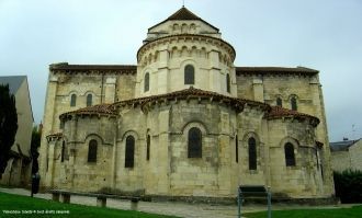 Церковь Сент-Этьен