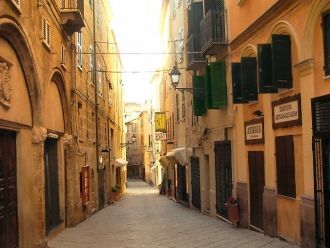 Улица в г. Альгеро.