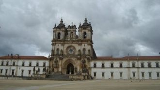 Монастырь Санта-Мария де Алкобаса.