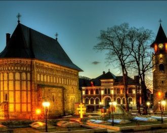 Пьятра-Нямц ночью.