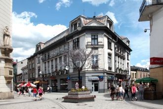 Улица в г. Новы-Сонч.