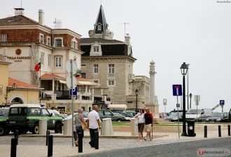 Местные жители и гости города Кашкайш.