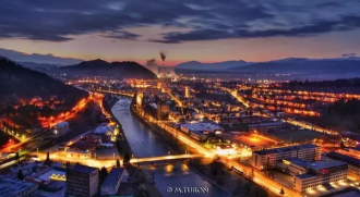 Город Ружомберок ночью.